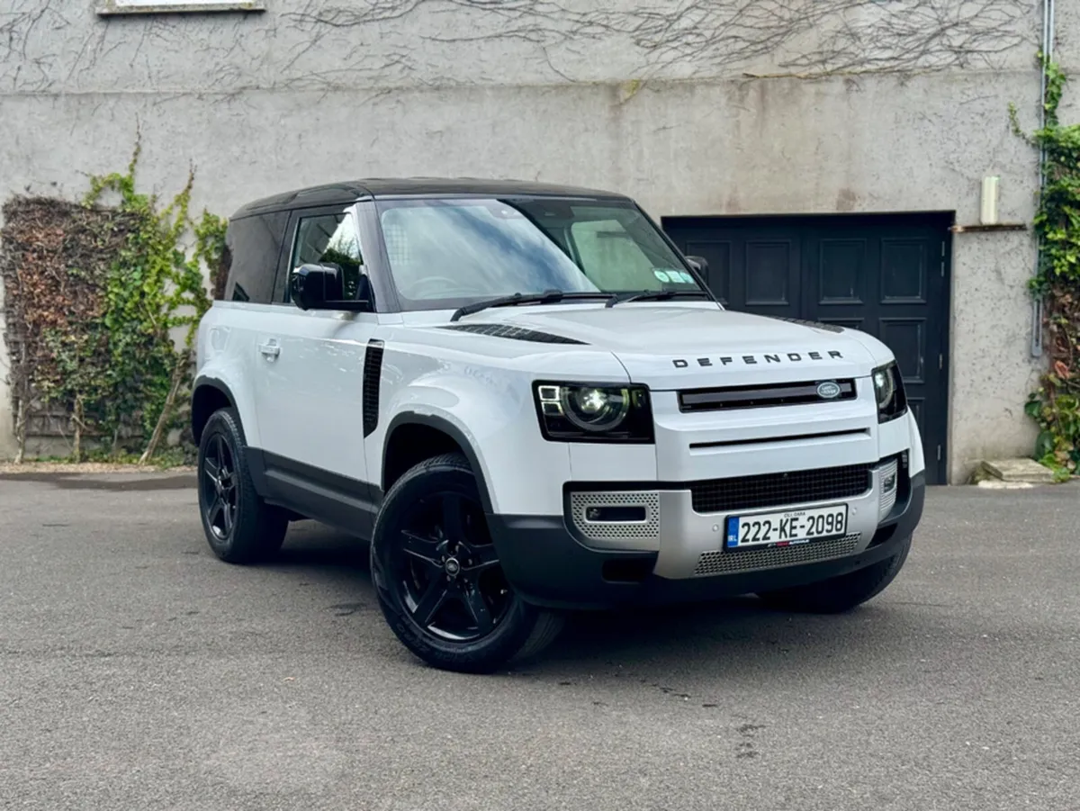 Land Rover Defender 90 3.0 D HARD TOP SE 2 - Image 1