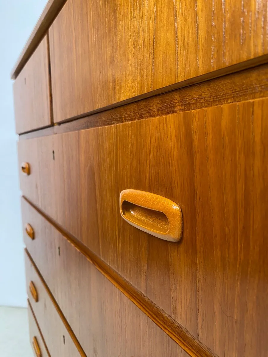 Mid Century Scandi Tallboy Chest of Drawers - Image 3