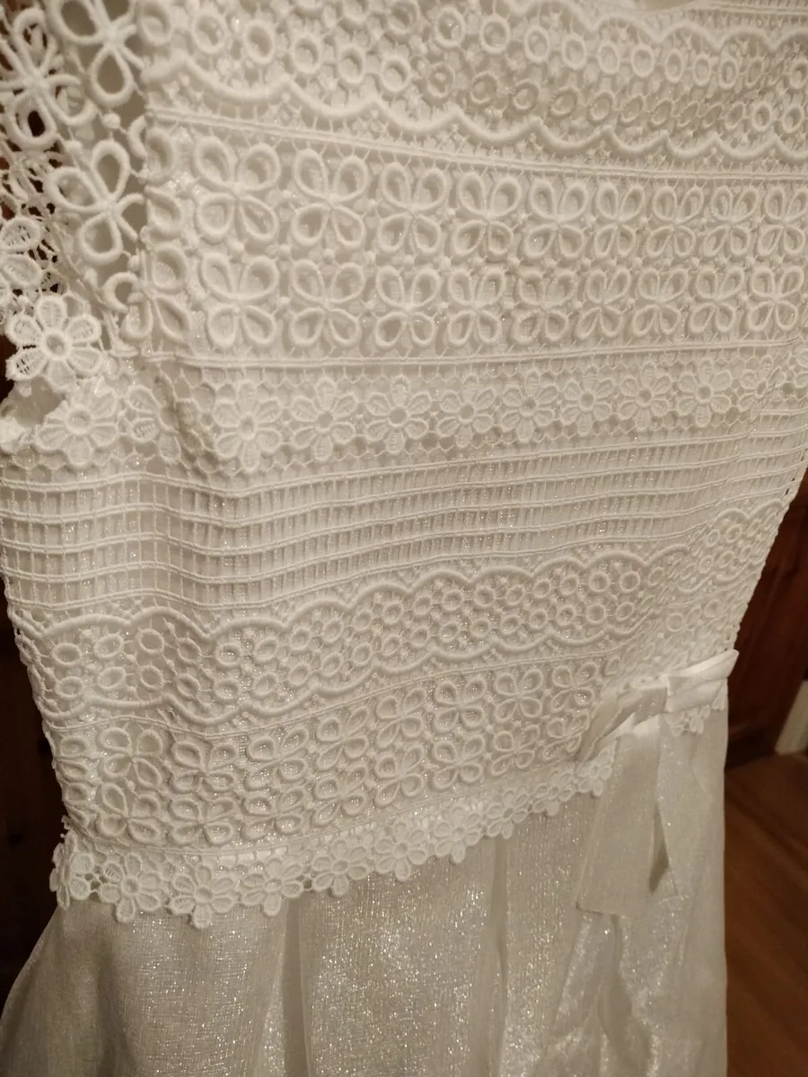 Communion dress - Image 2