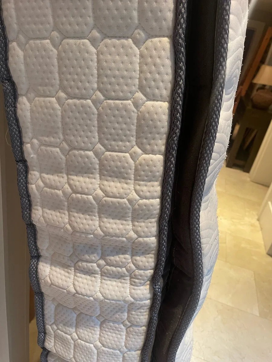 Serious Quality Very Thick Single Mattress - Image 3