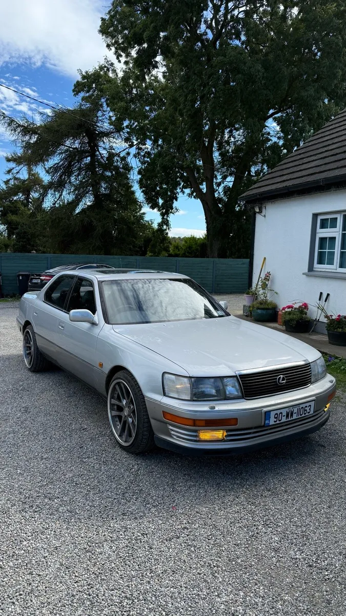 Lexus Ls400 - Image 1