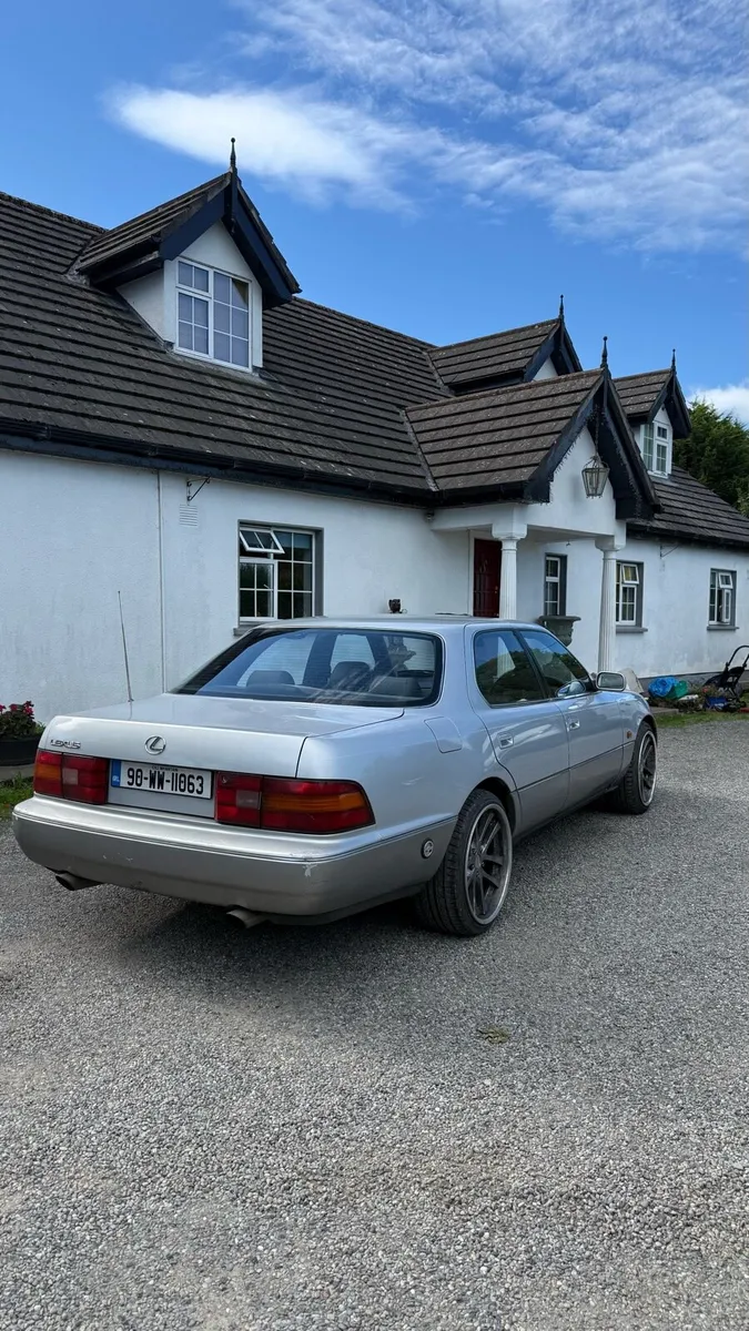Lexus Ls400 - Image 4