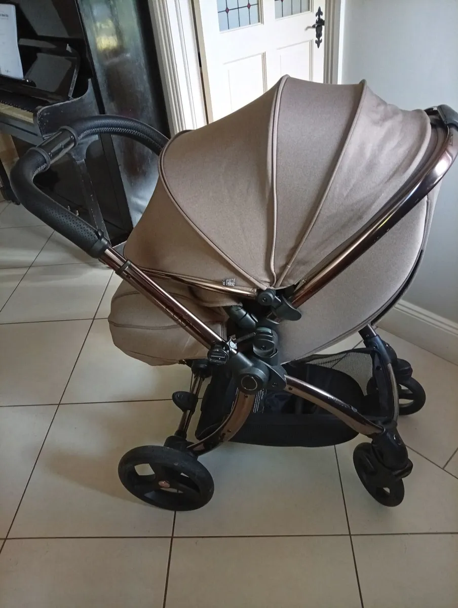 Egg3 Stroller Bundle – Mink – Excellent Condition - Image 2