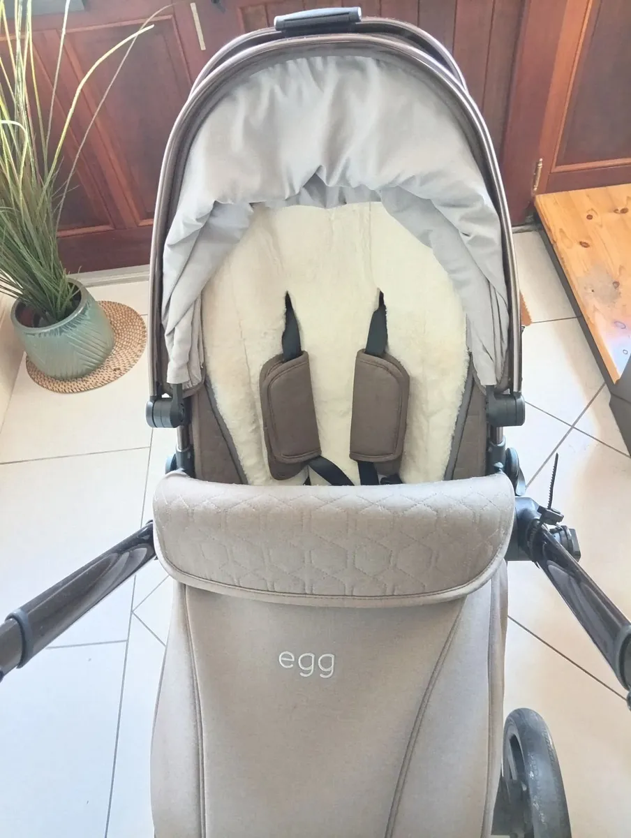 Egg3 Stroller Bundle – Mink – Excellent Condition - Image 1