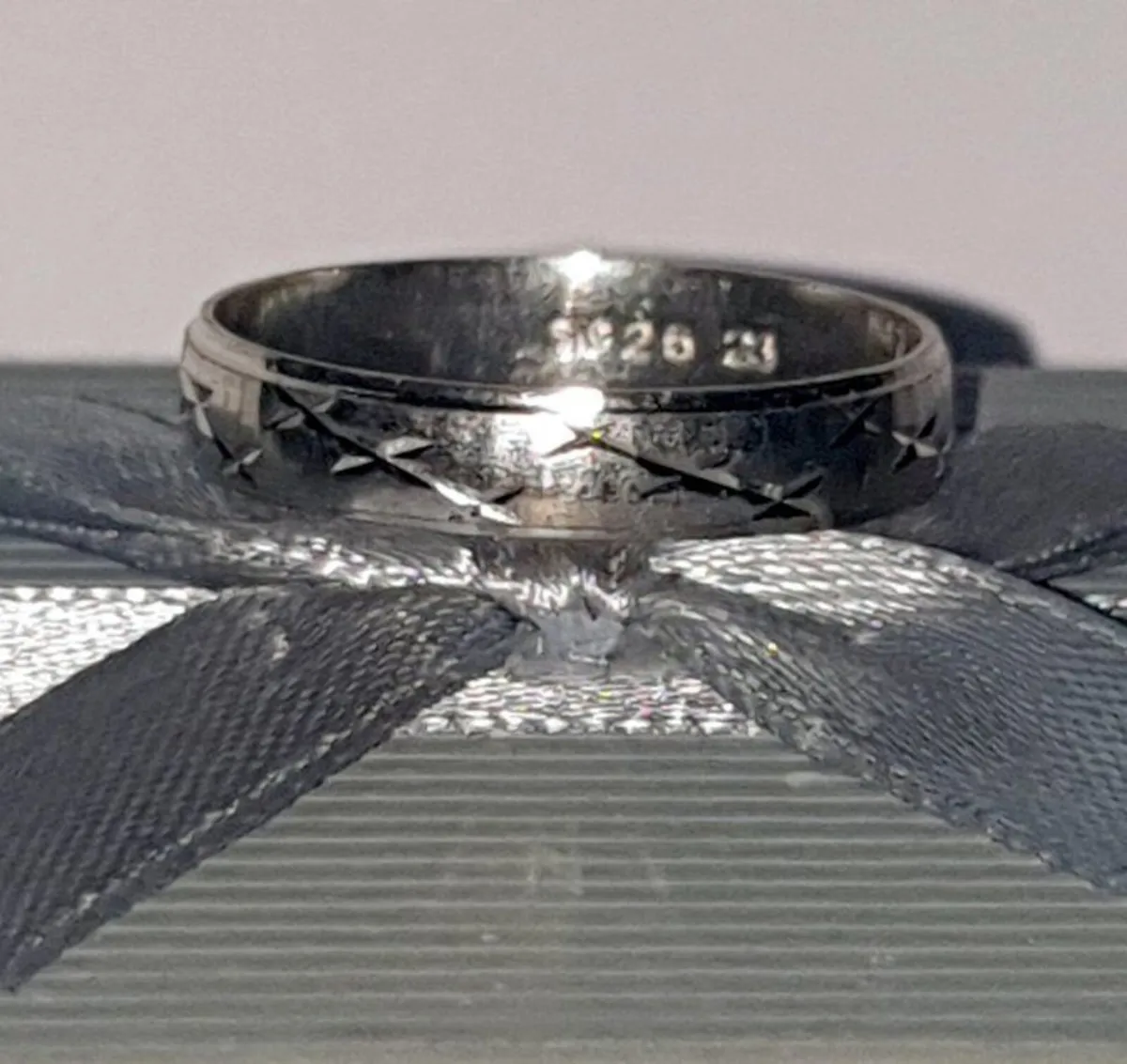 Vintage Hallmarked Silver Wedding Band Size U/10 - Image 3