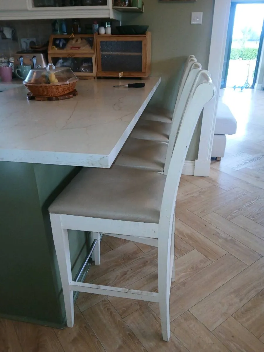 Bar stools x 4 - Image 3