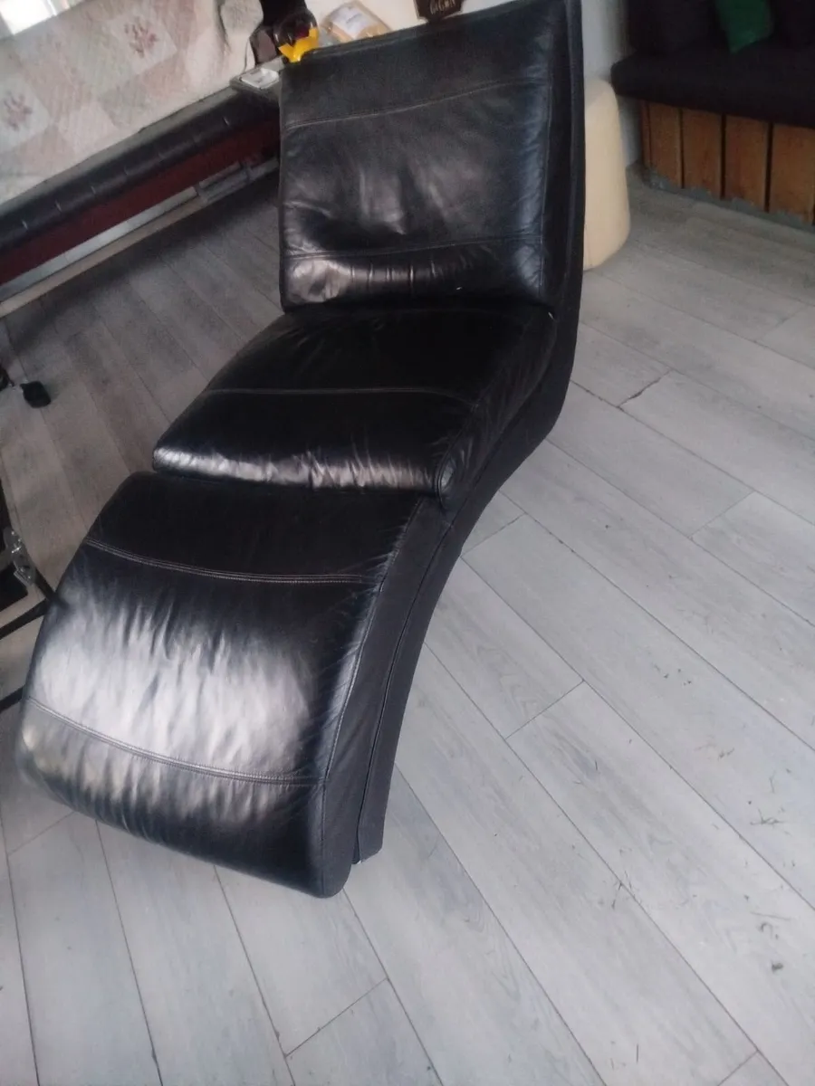 Relaxing chair - Image 2