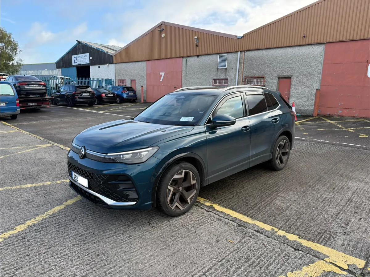2025 VW TIGUAN RLINE - Image 2