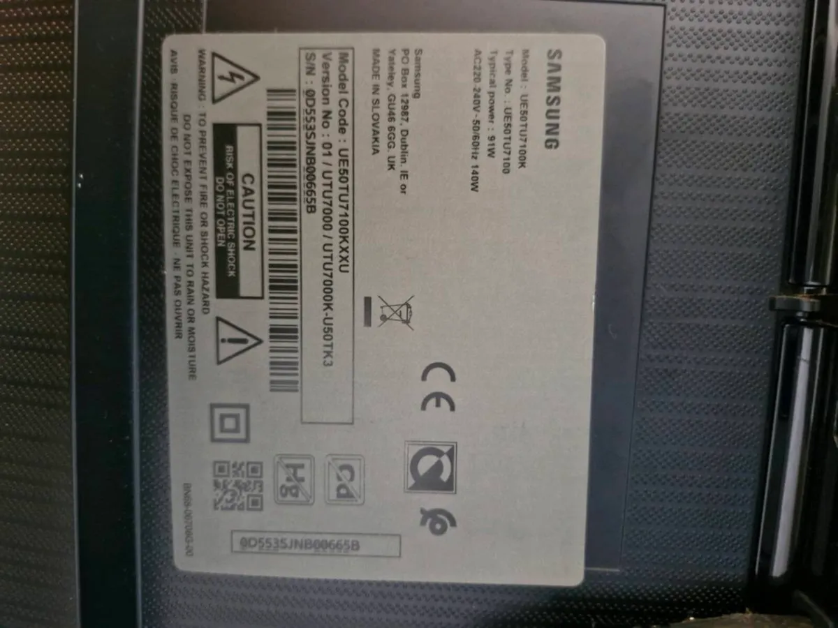 43' Samsung smart tv - Image 3
