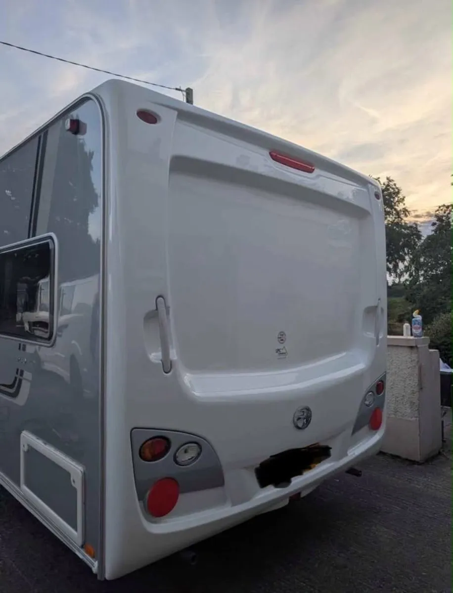 Swift Conqueror 2009 - Image 2