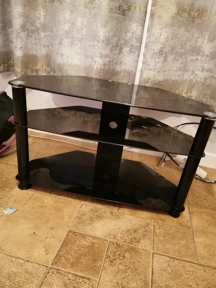 Tv stand