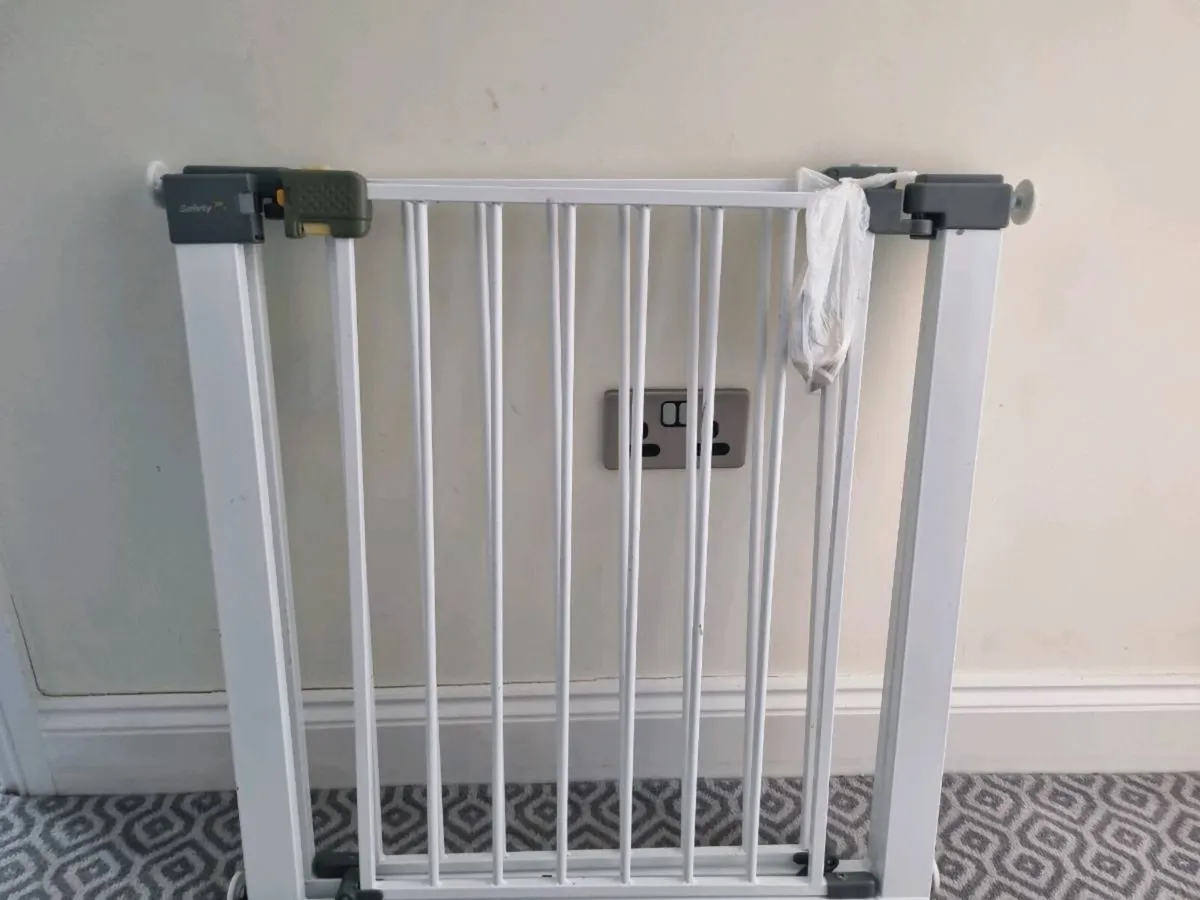 Stair gate - Image 1
