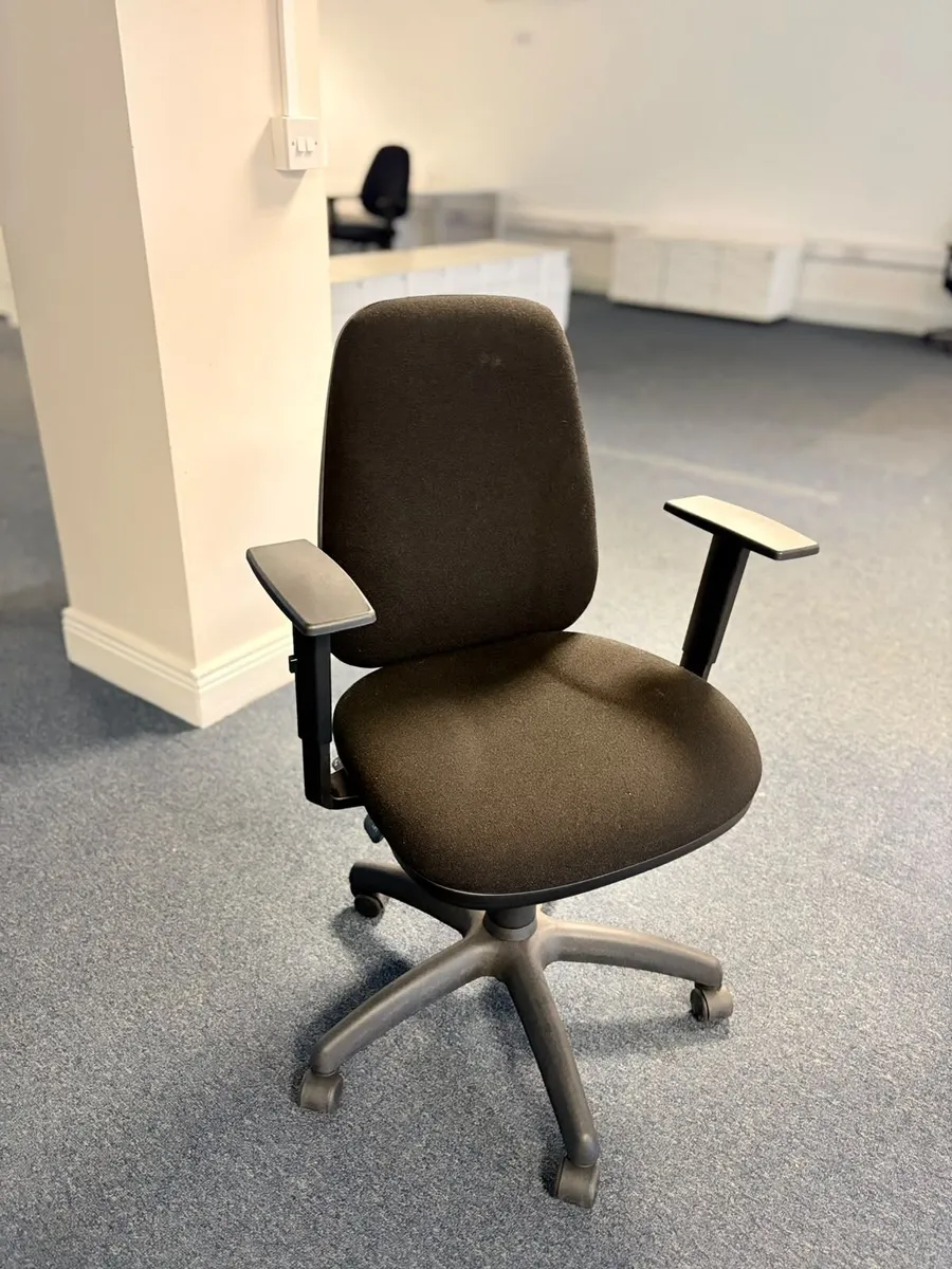 Office Chairs & Furniture – Clearance Sale - Image 4