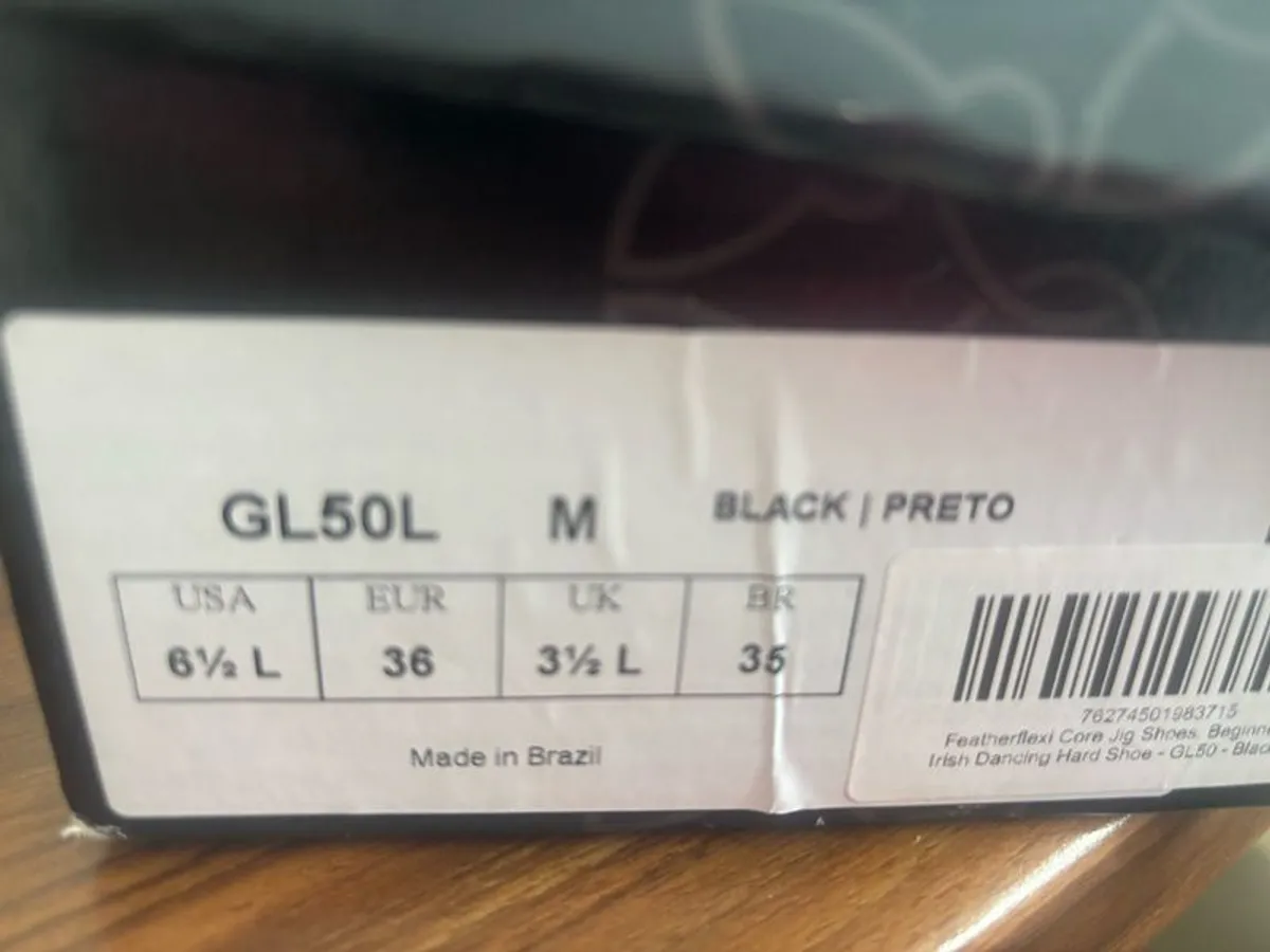 Jig Shoes UK size 3.5 - Image 2