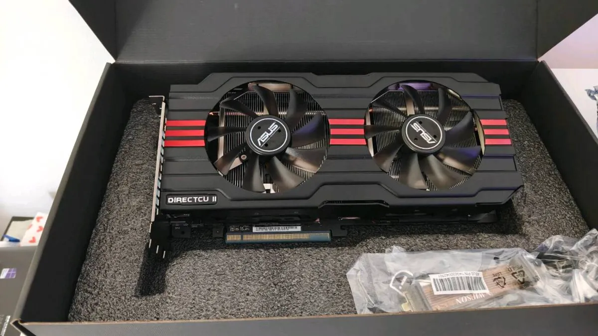 Asus Radeon HD7970 3GB GDDR5 DirectCU II Graphics - Image 2