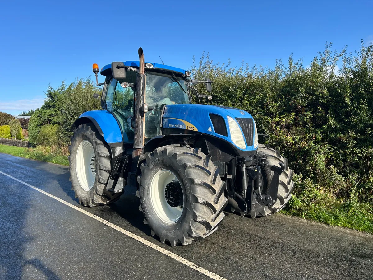 New Holland T7030 For Sale. - Image 3