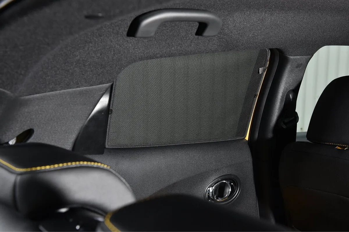 Car shades - Image 3