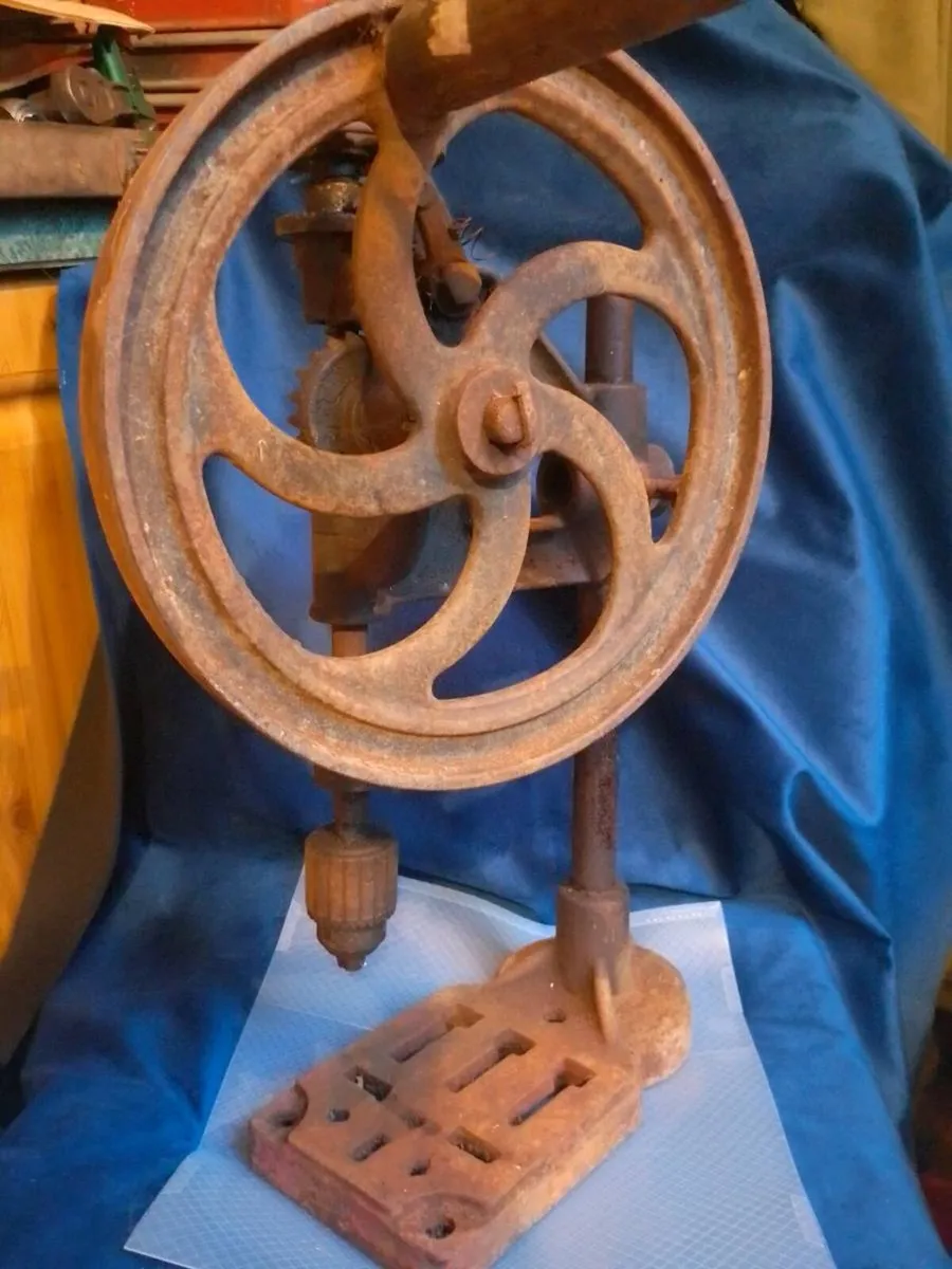 Antique Cast Iron Hand-Crank Pillar Drill / Bench - Image 4