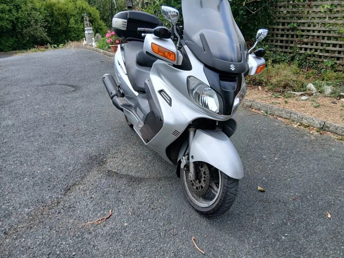 Burgman 650 Scooter - Image 1