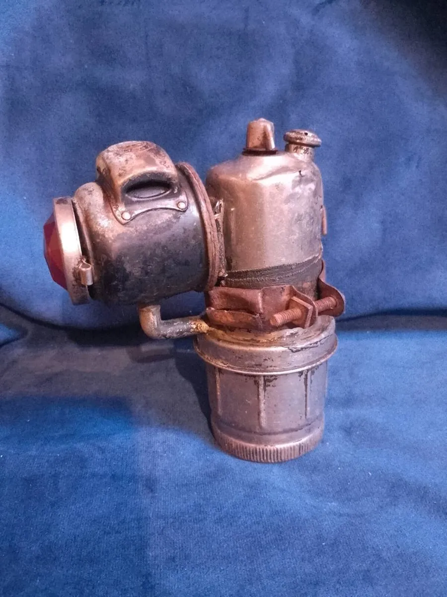 Circa 1900 "British Miller Made" Carbide Rear Safe - Image 3