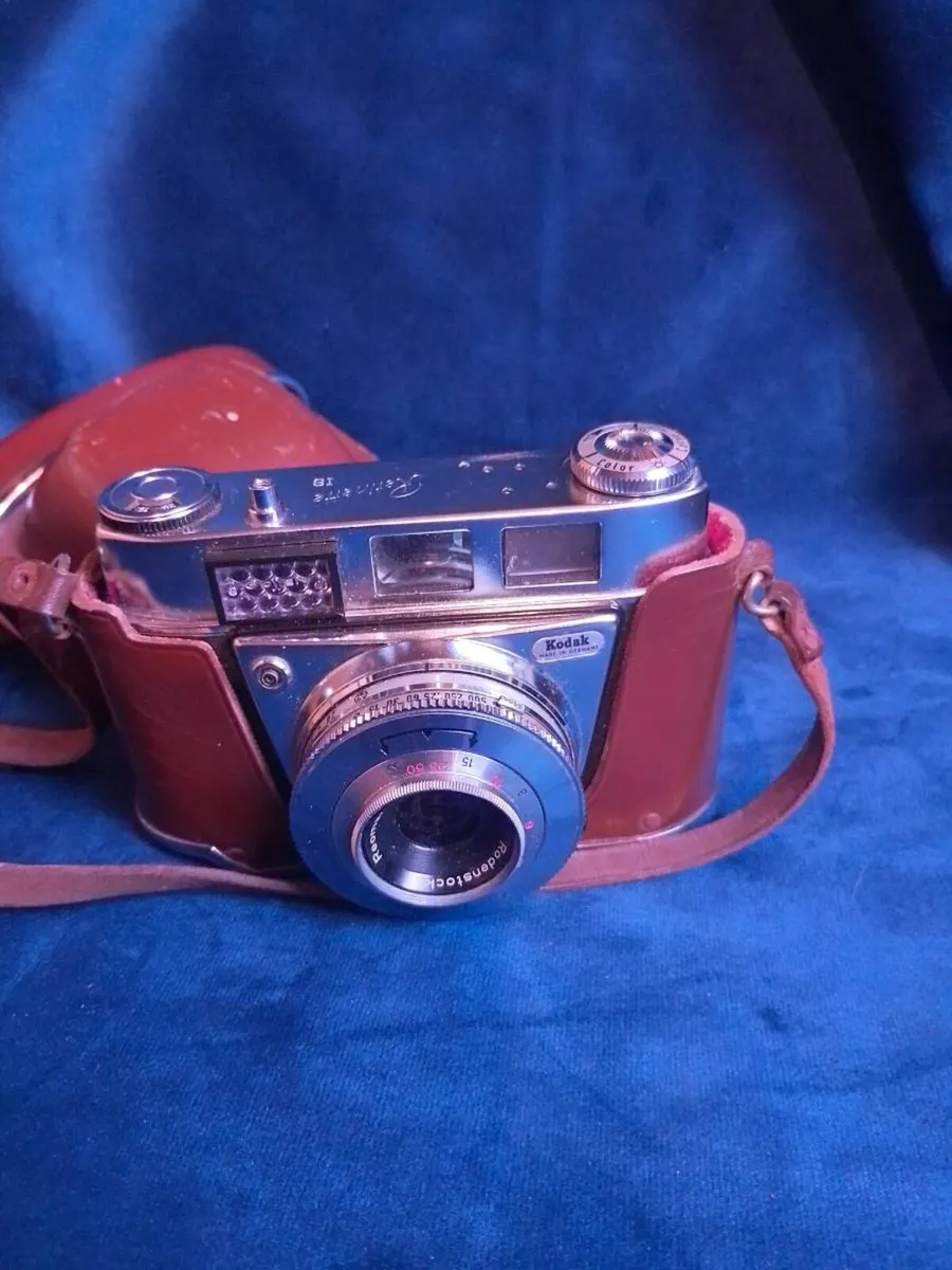 Vintage Kodak Retinette IB 35mm Film Camera - Image 1