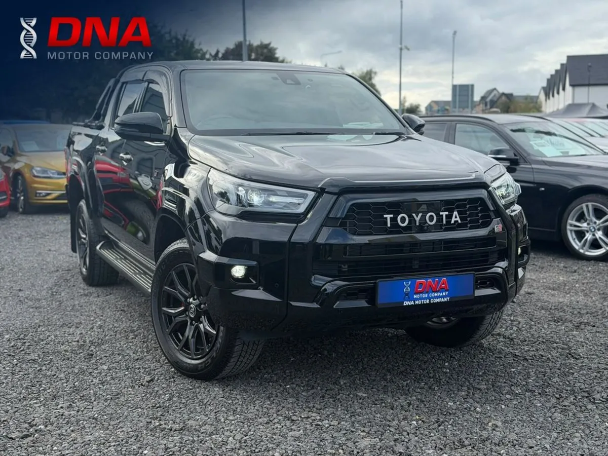 Toyota Hilux GR SPORT - CREW CAB - ONLY 18K KMS - Image 1