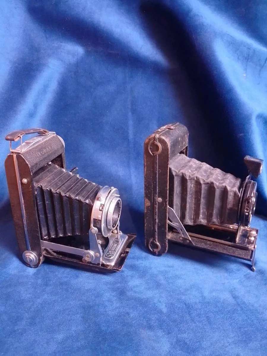 Pair of Vintage Folding Bellows Cameras Kodak Six- - Image 4
