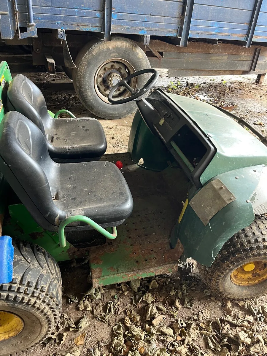 John deer gator - Image 4