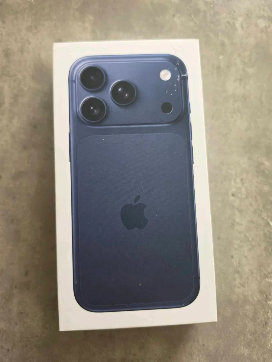 Iphone 17 pro 512gb and airpods 4 - Image 1