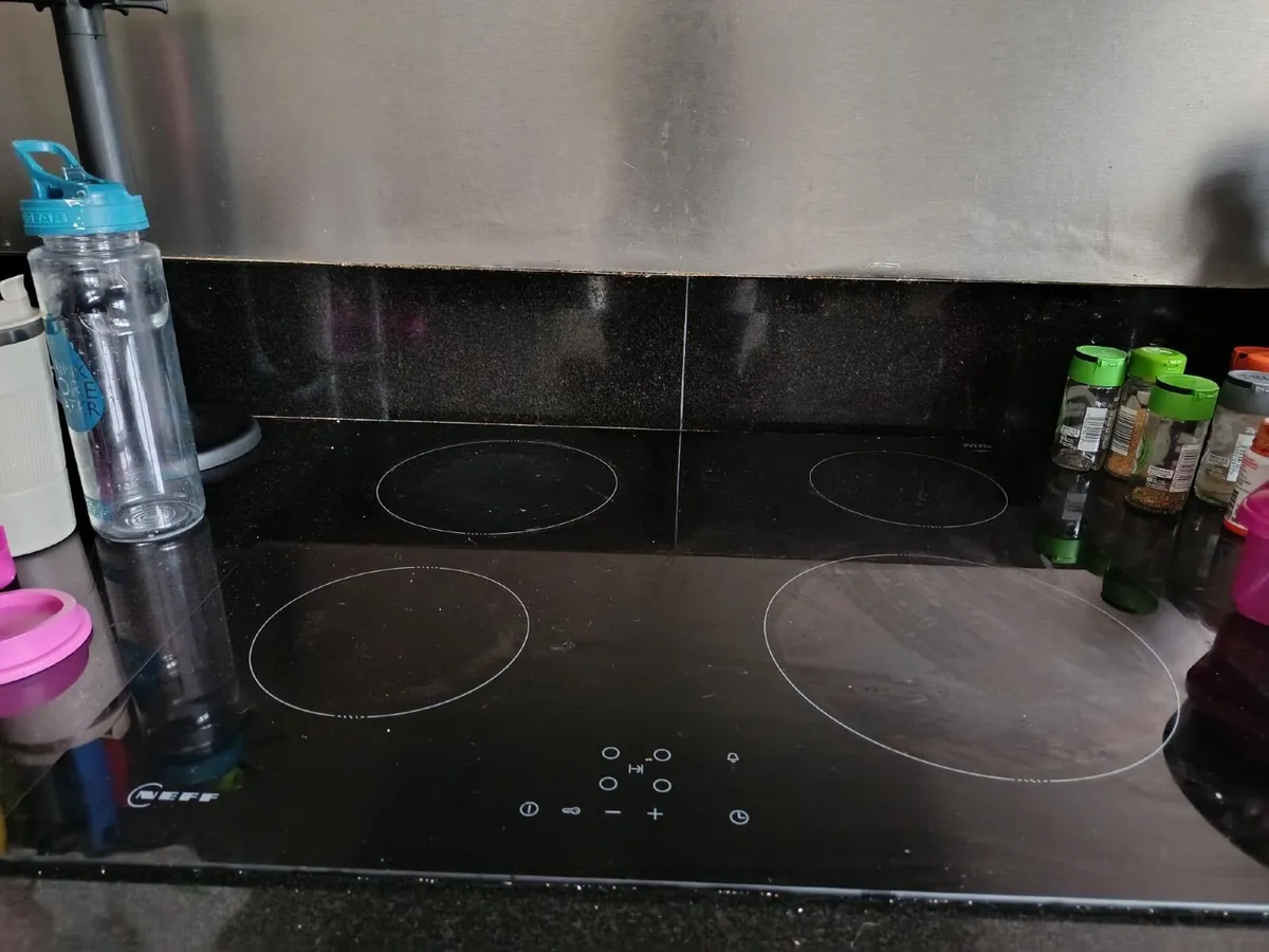 NEF and Whilrpool kitchen appliances for sale - Image 3