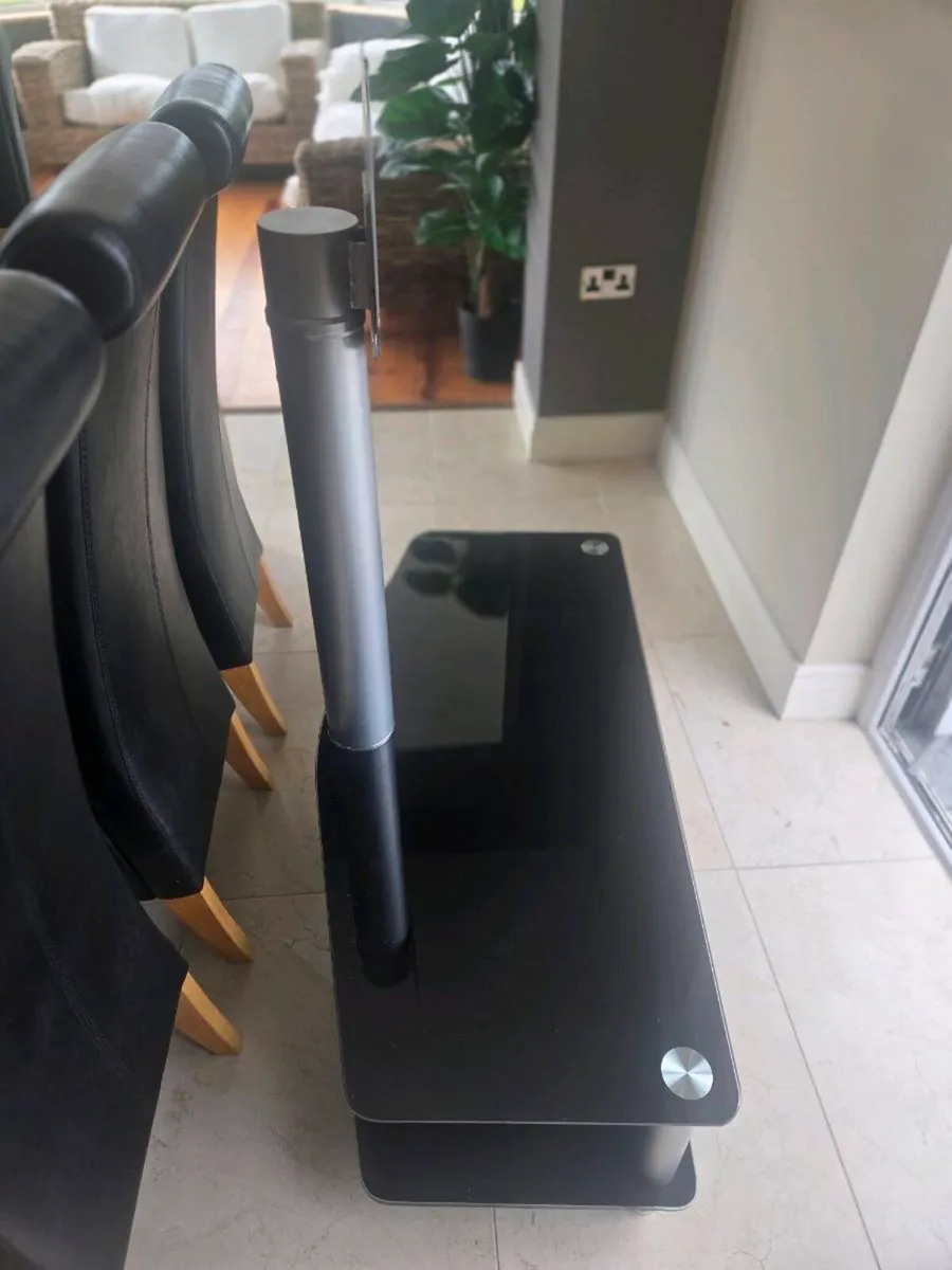 TV Stand - Image 3