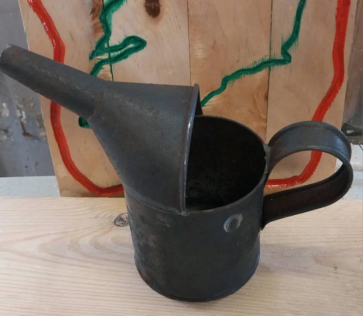 Oil Can - Image 3