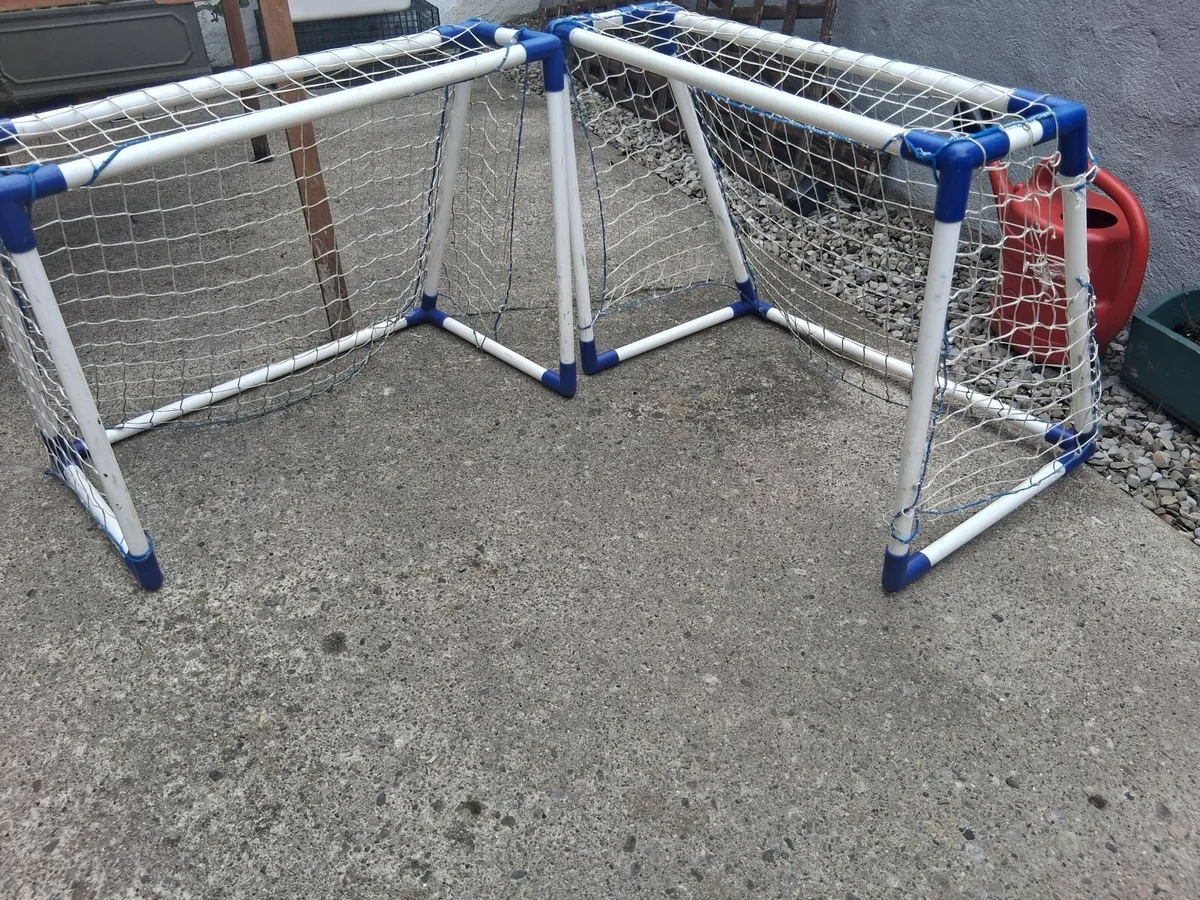 Junior Football Goalposts - Image 2