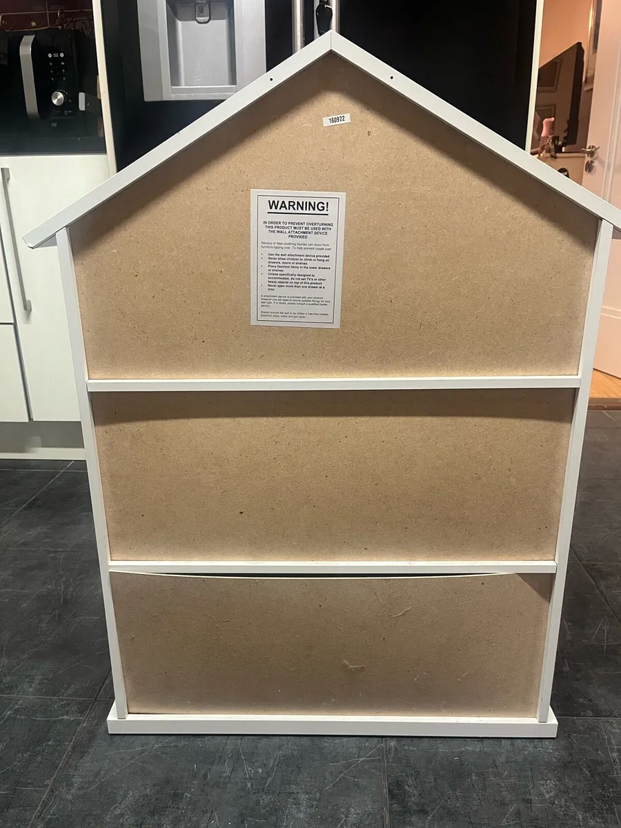 Free standing shelves - Image 4