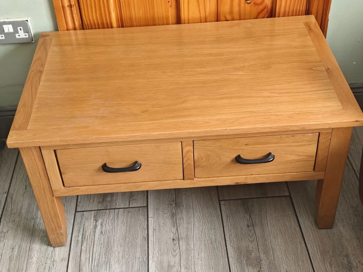 Solid oak coffee table - Image 2