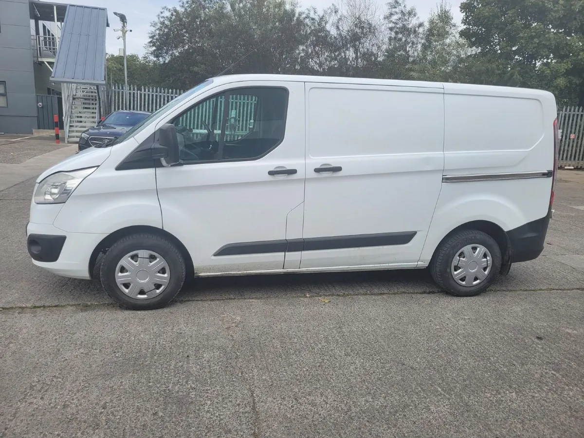 Ford Transit Custom 2017 - Image 4