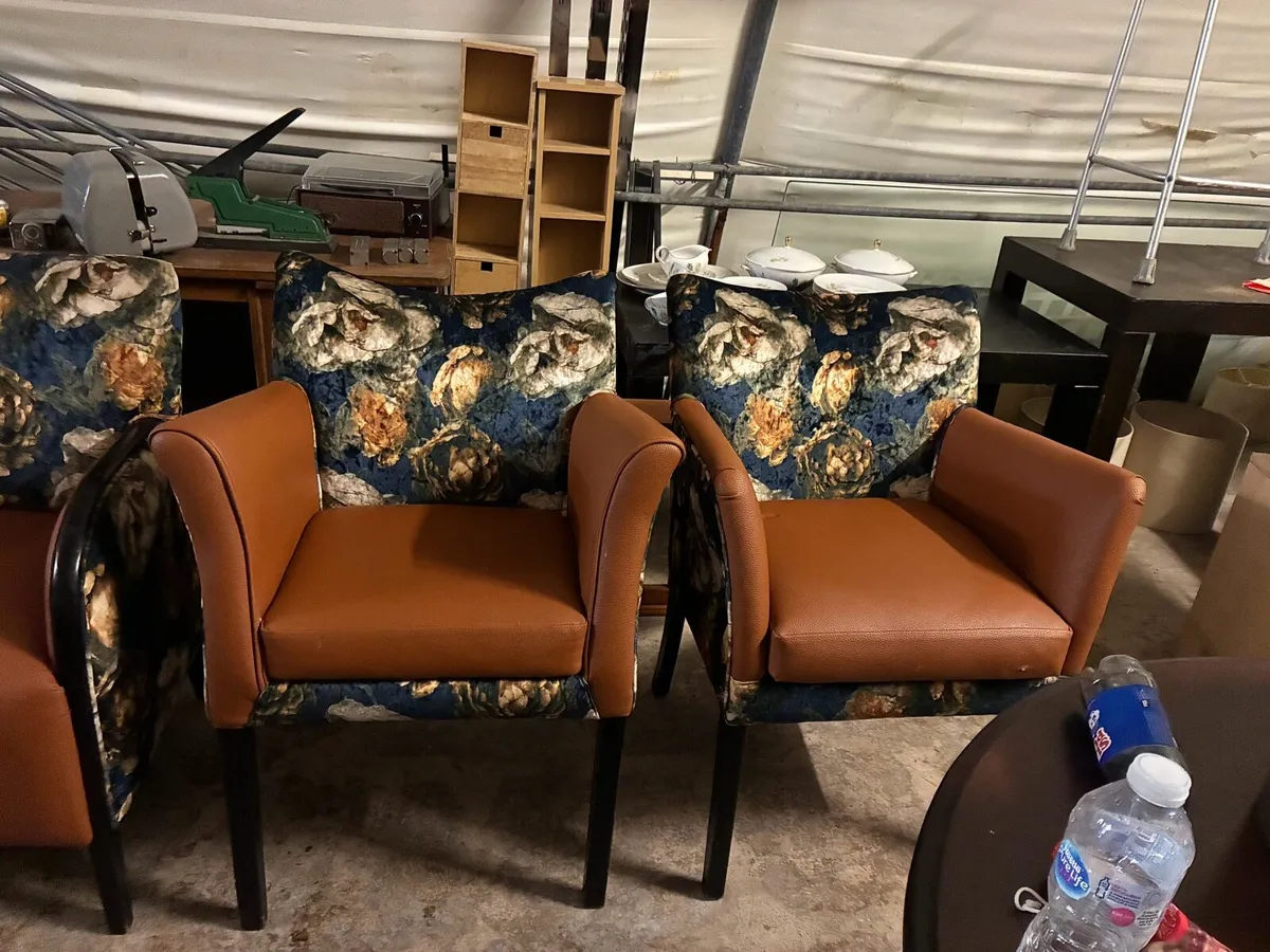Bar furniture - Image 4