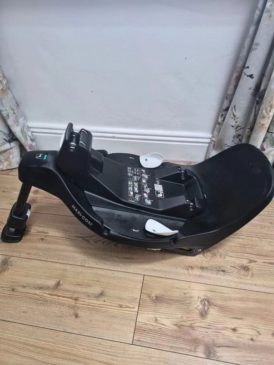 maxi cosy car seat - Image 3