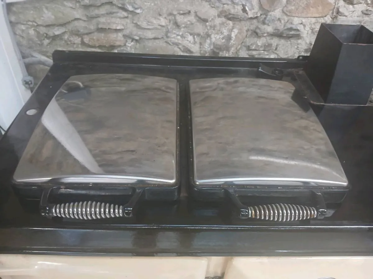 Rayburn range cooker - Image 2