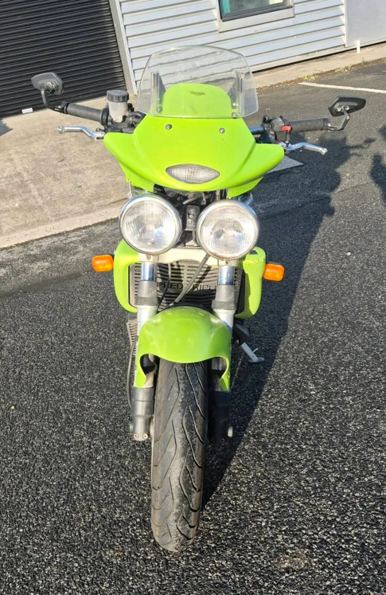 Triumph speed triple 955i - Image 3