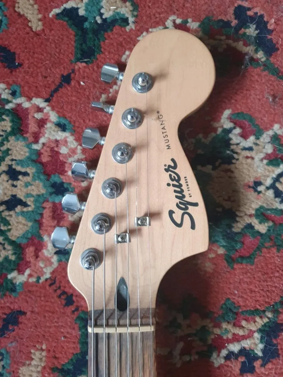 Squier Mustang - Image 4
