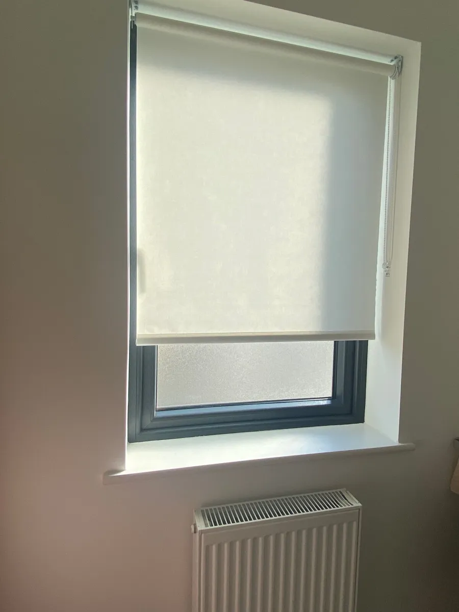 Roller blind - Image 2