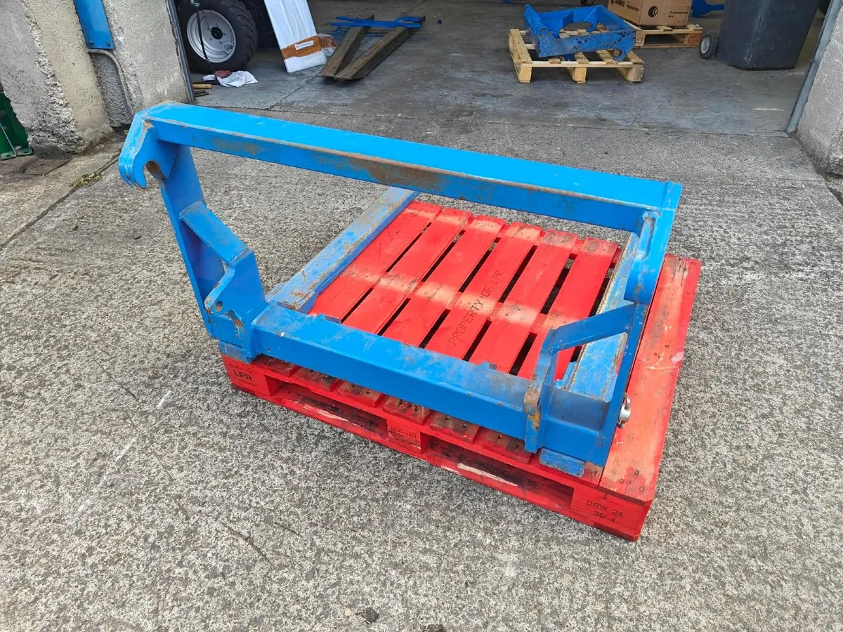 LOADER FORKS - Image 3