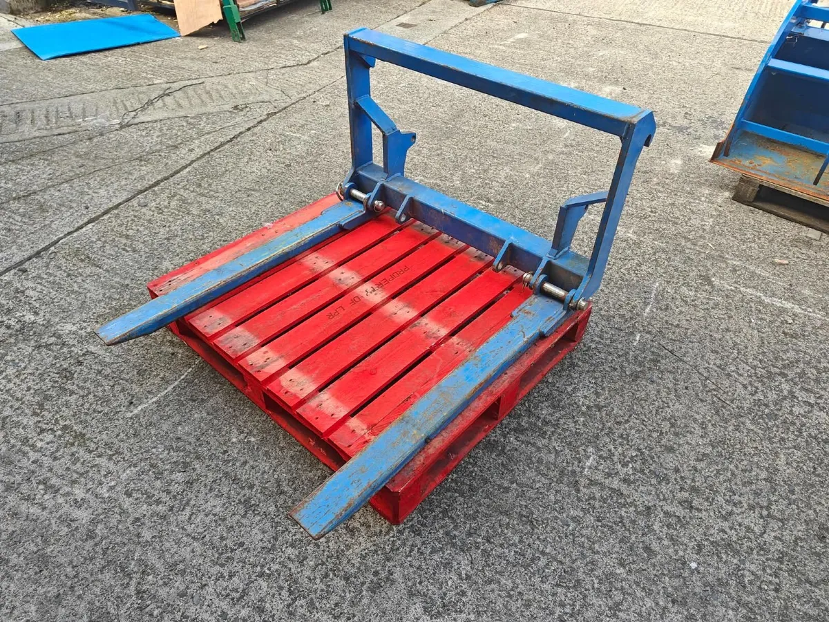 LOADER FORKS - Image 4