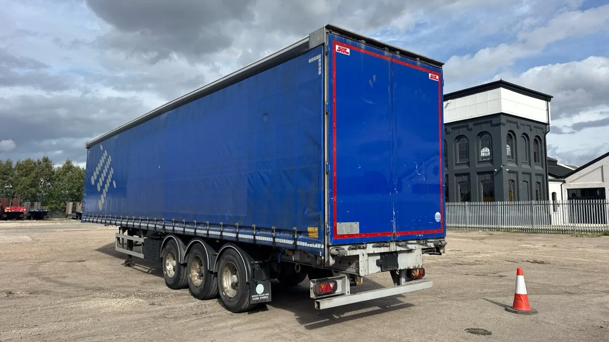 2021 SDC Curtainside - Image 3
