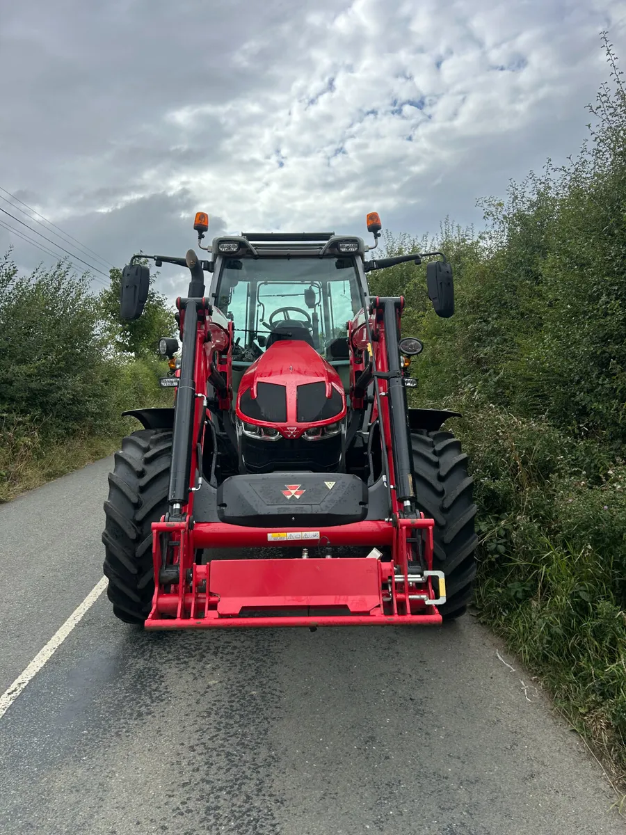 Massey Ferguson 5S135. - Image 3