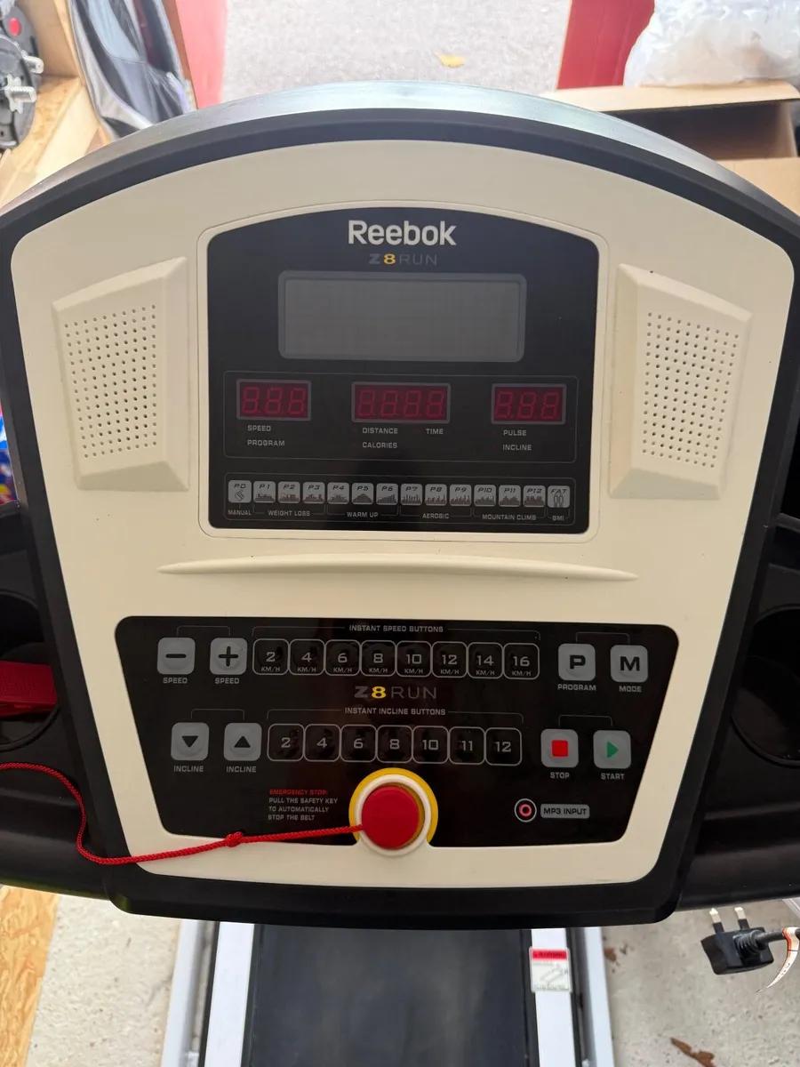 Treadmill - Image 1