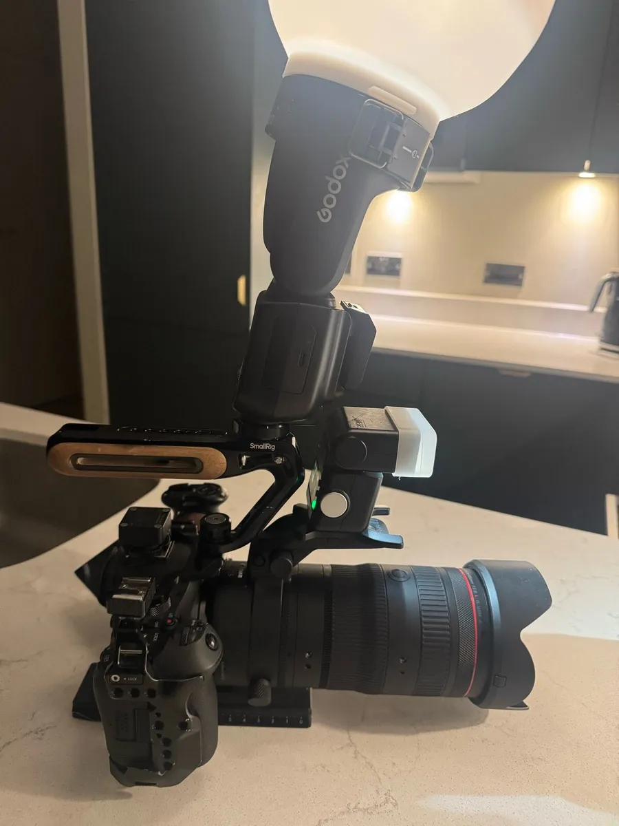 Canon r6 mk iii video photography camera - Image 1