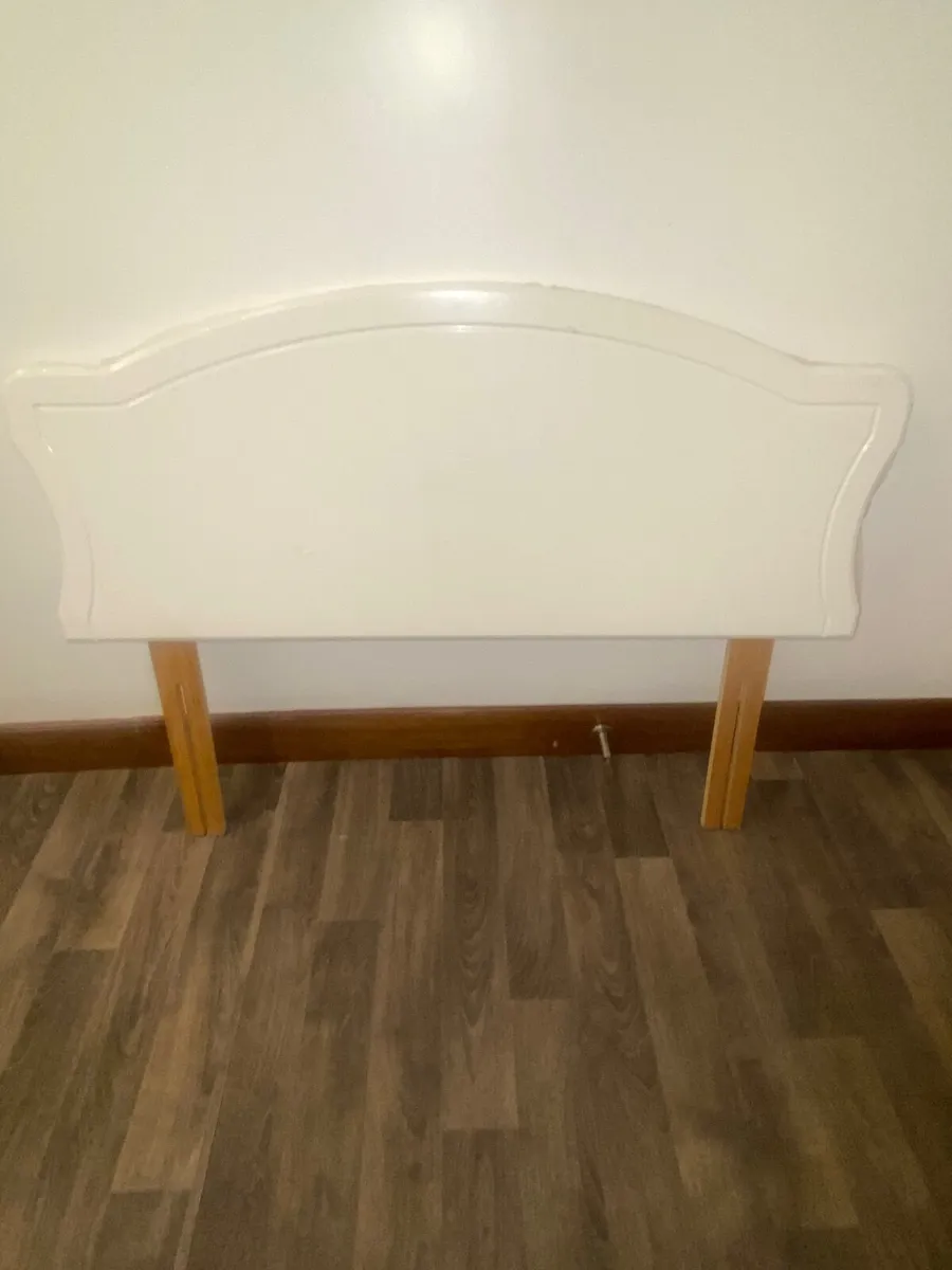 Headboard - Image 1