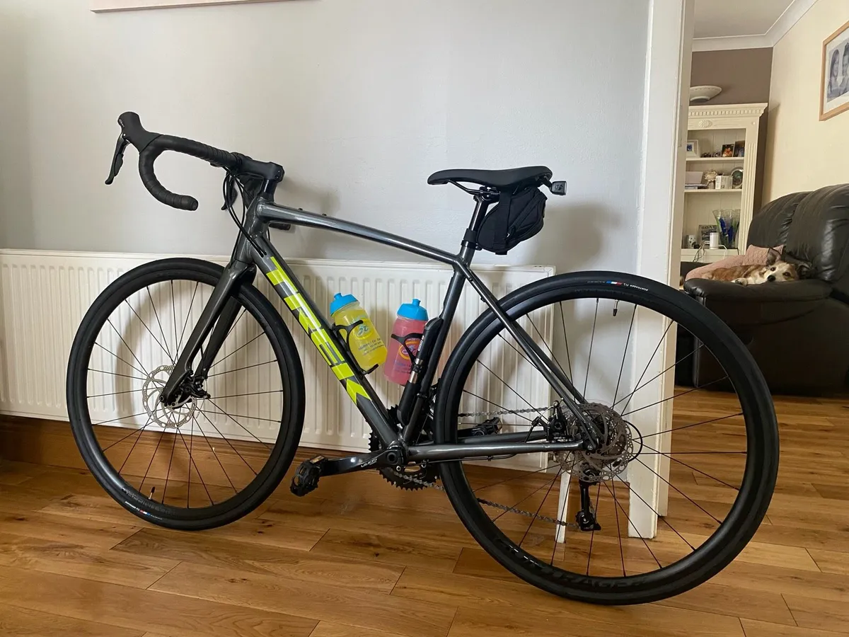 TREK Domane AL 3 Disc - Image 1